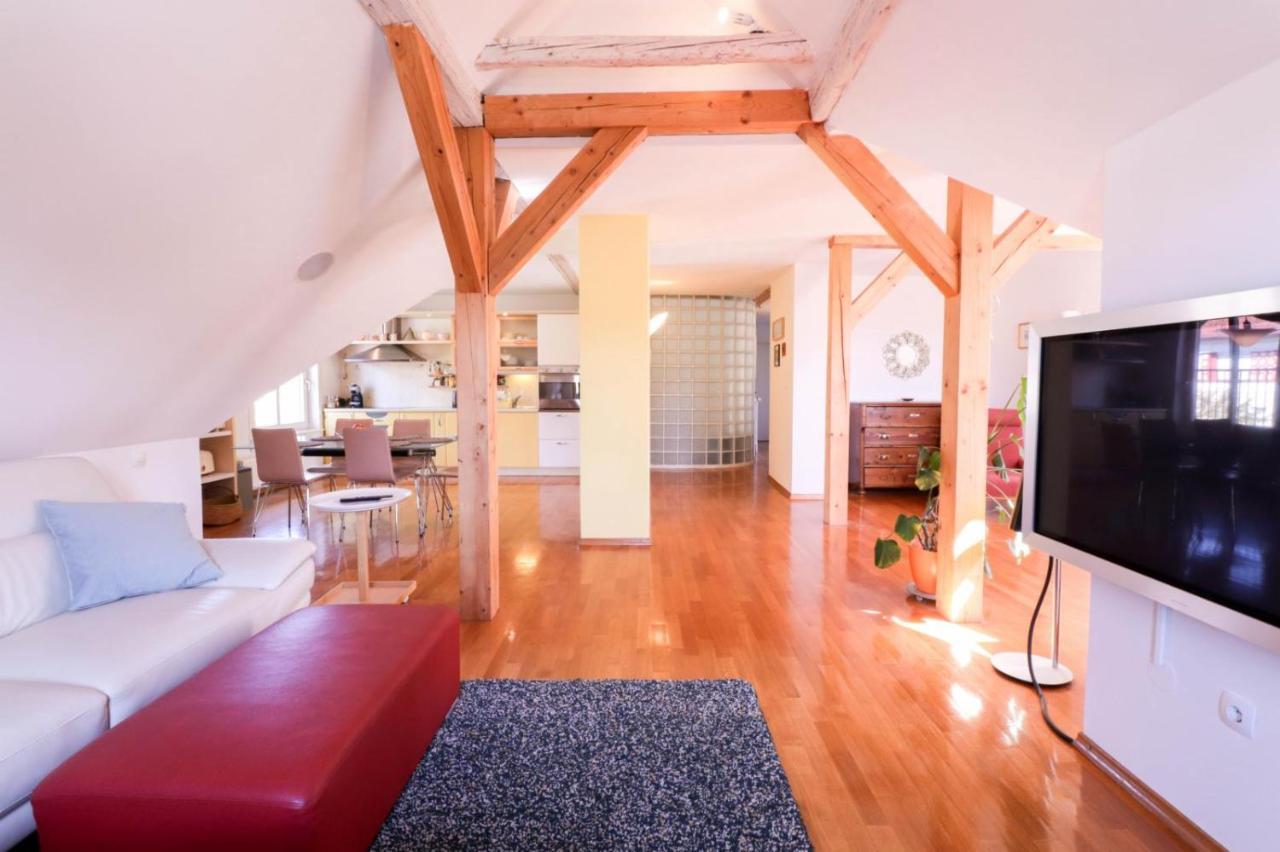 Apartment In The Heart Of Bled With Views エクステリア 写真