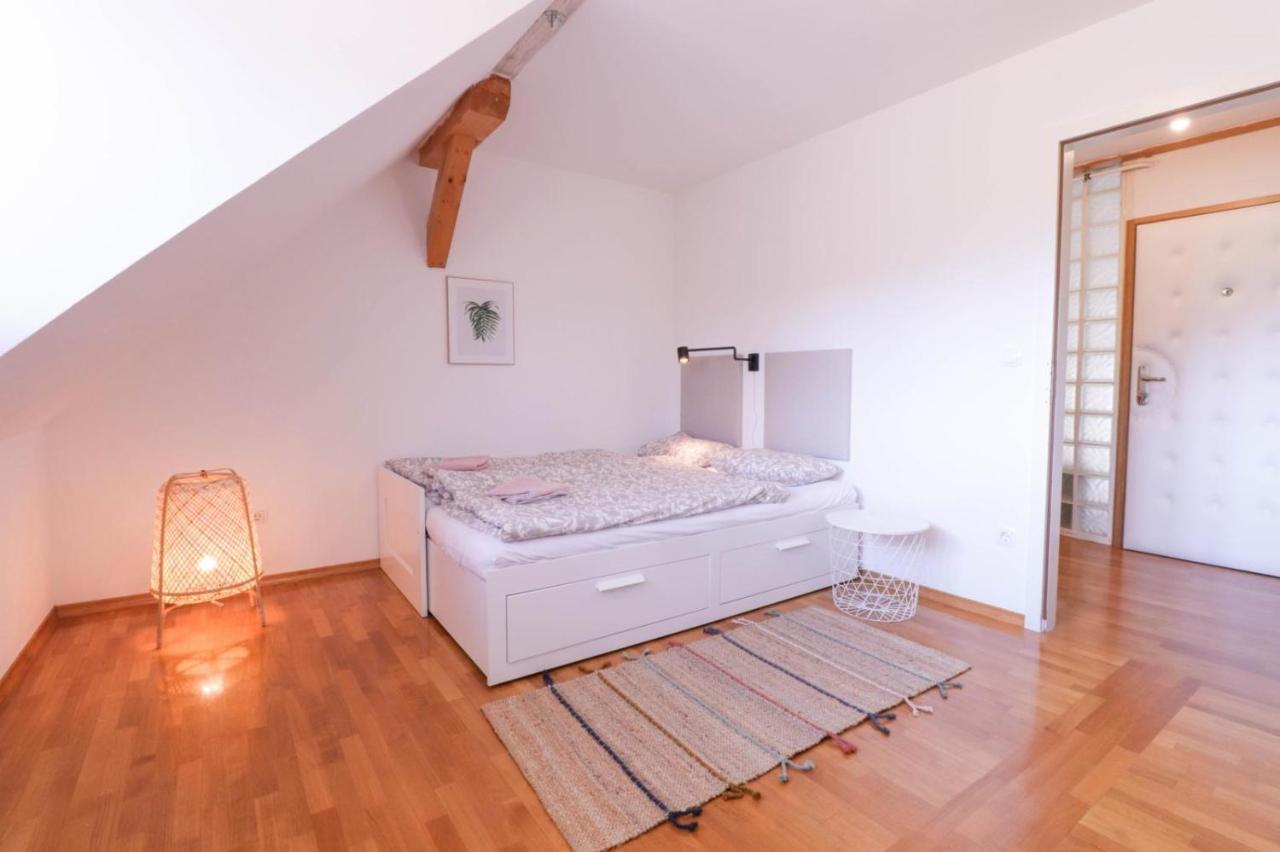Apartment In The Heart Of Bled With Views エクステリア 写真